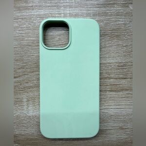iPhone 15 Silicone case with MagSafe
